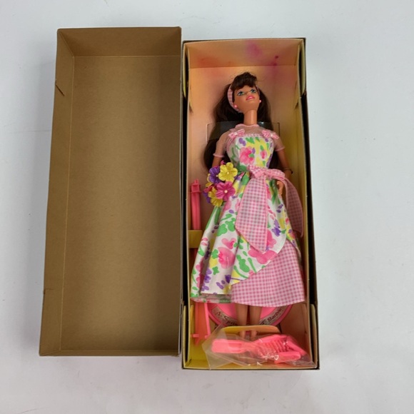 Spring Petals Barbie Special Edition collectible 1996 Mattel 2nd series NWT - Picture 5 of 12